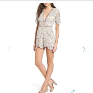ASTR short sleeve v neck romper